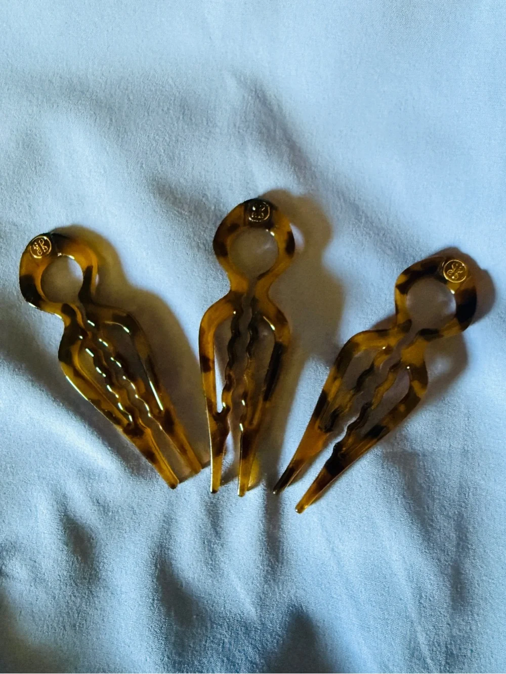 Lialys Prestige Hairpins in Tortoise Set of 3